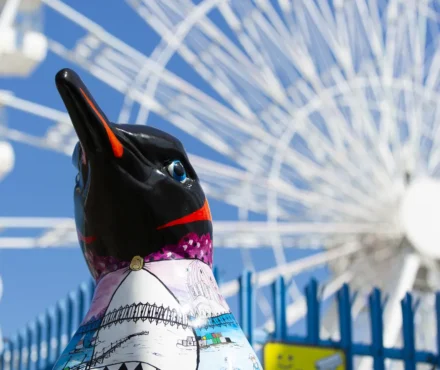 Waddle-on-Sea loveit coverit Penguin