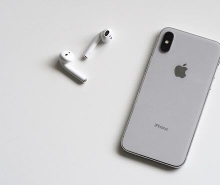 iPhone X with Air Pods